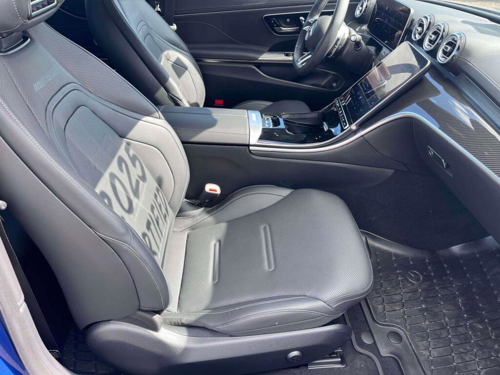 New 2025 Mercedes-Benz CLE 53 AMG 4MATIC Cabriolet image 17