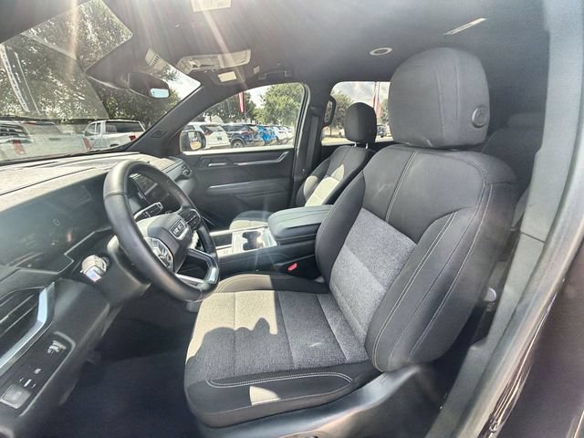 Certified 2025 GMC Acadia Elevation FWD image 18