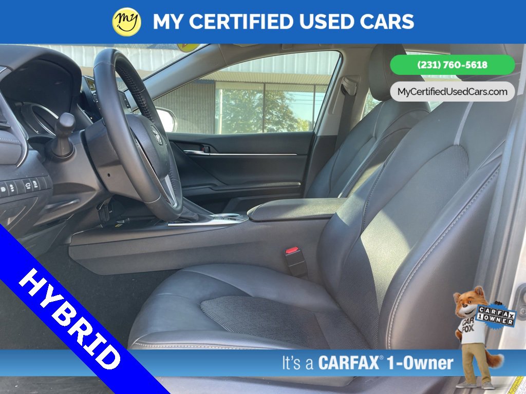 Used 2023 Toyota Camry XLE image 9