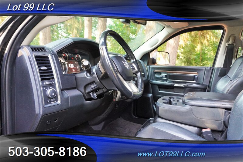 Used 2014 RAM 2500 Laramie w/ Black Appearance Group AWD/4WD image 12