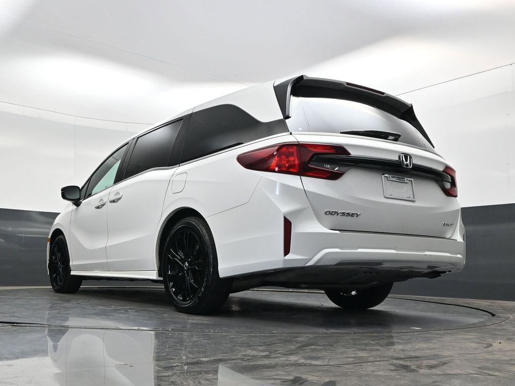 Used 2025 Honda Odyssey Sport-L image 30