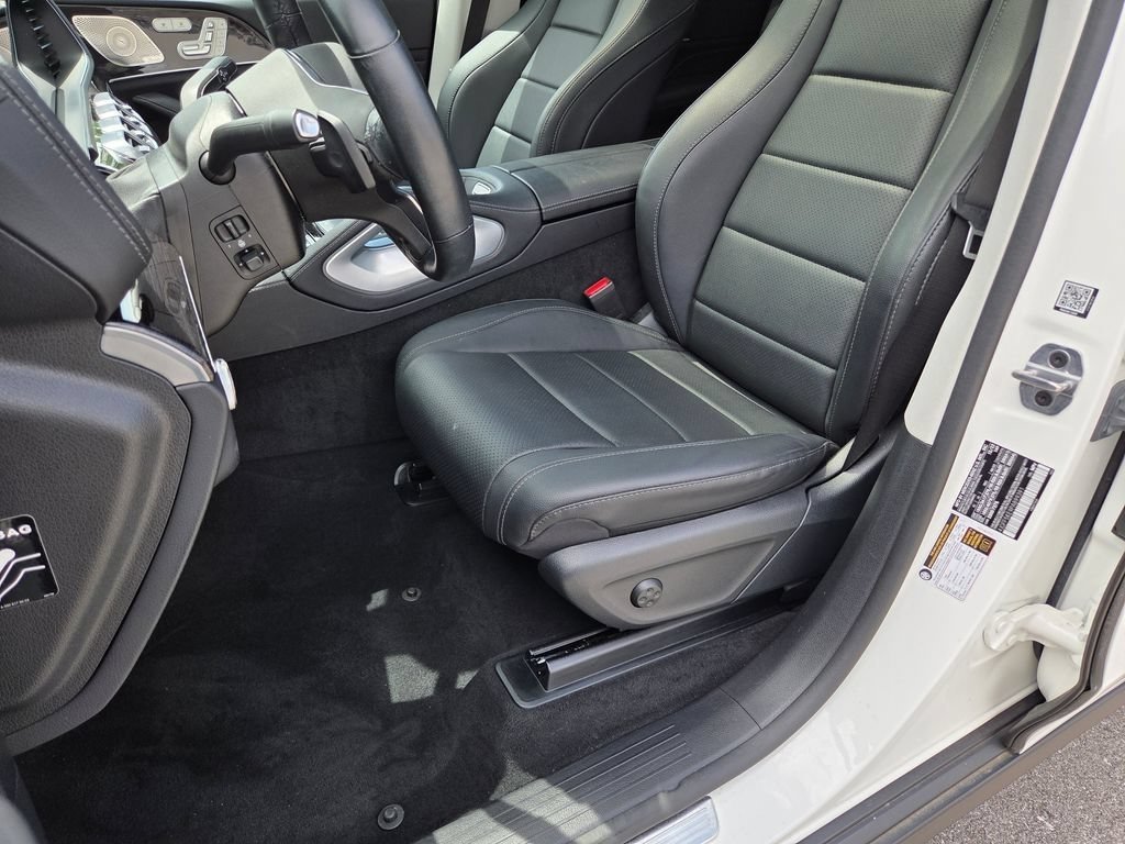 Used 2023 Mercedes-Benz GLS 450 4MATIC image 6