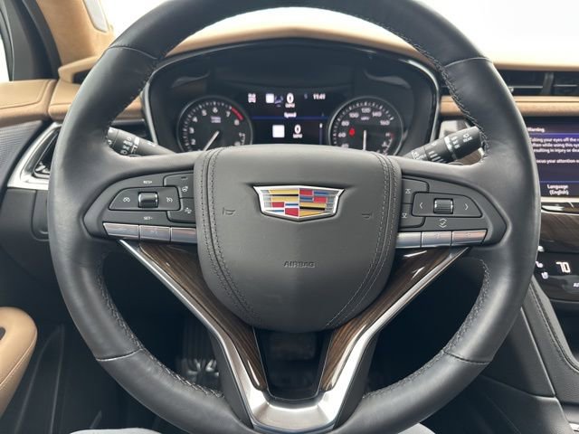 Used 2024 Cadillac XT6 Premium Luxury w/ Platinum Package image 18