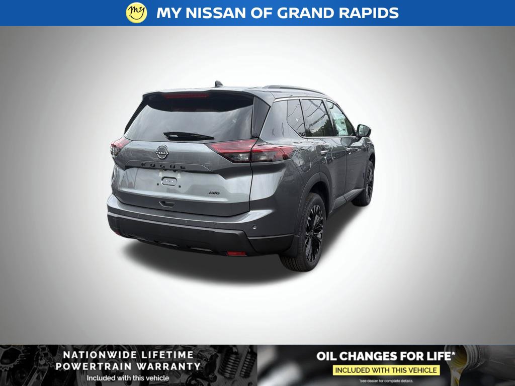 New 2026 Nissan Rogue Dark Armor AWD/4WD image 5