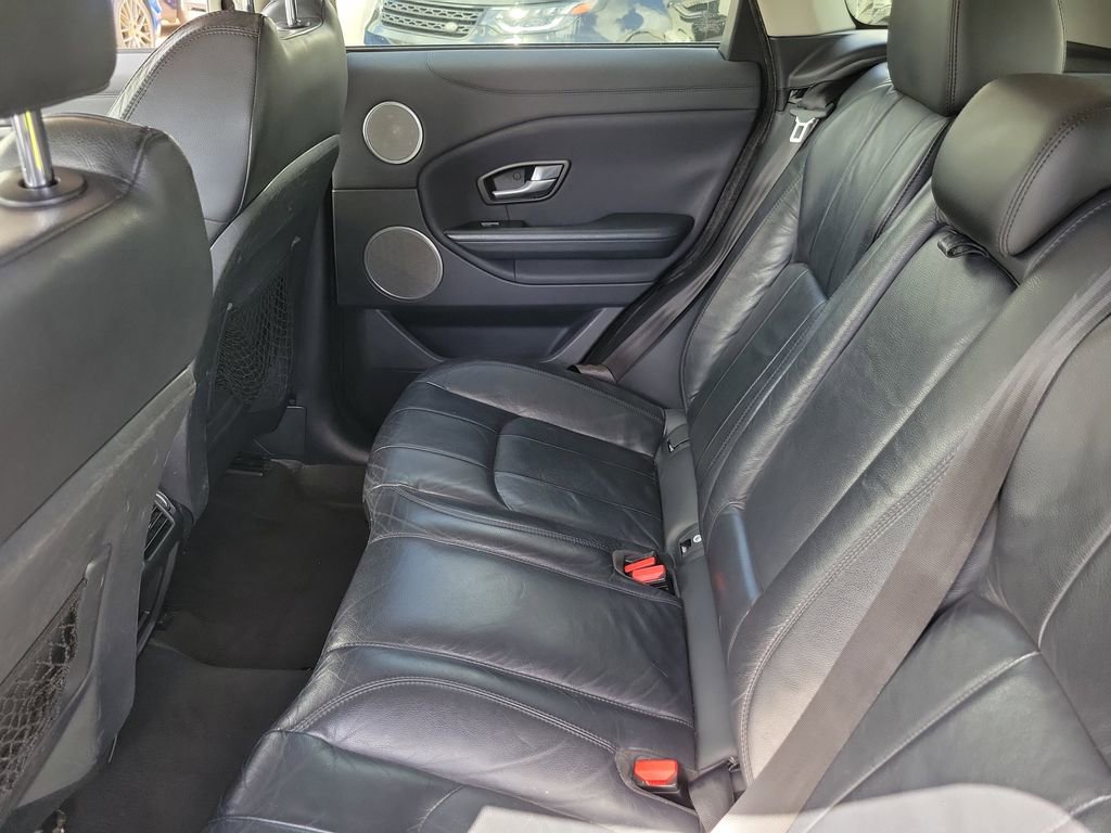 Used 2018 Land Rover Range Rover Evoque SE AWD/4WD image 11