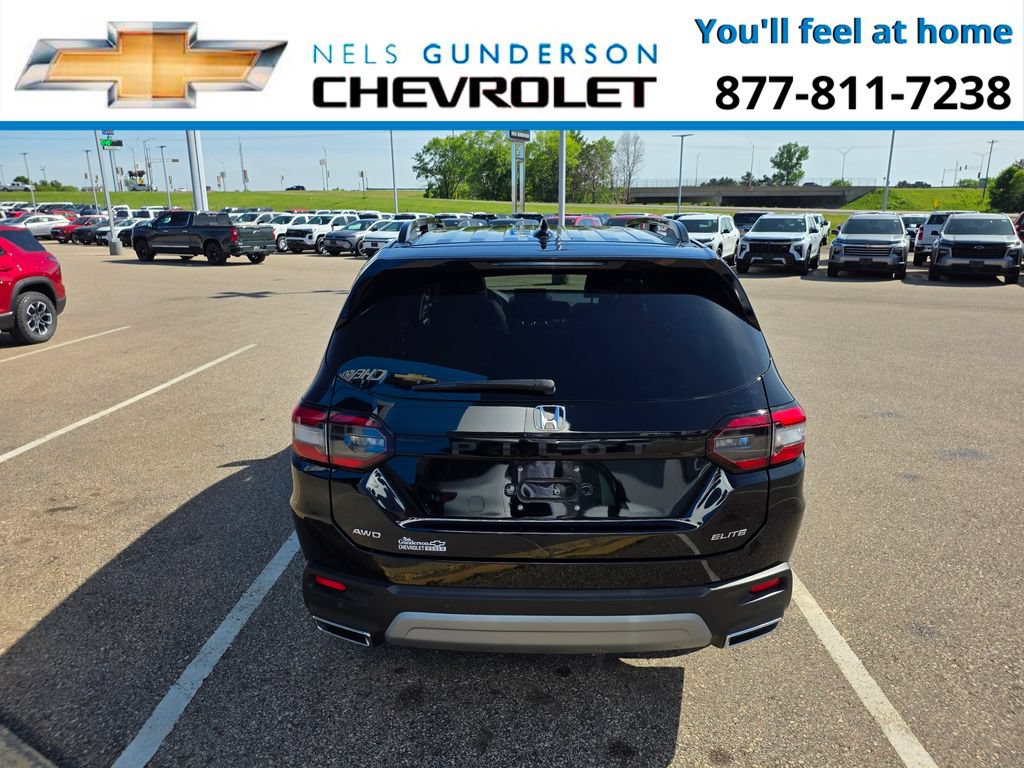 Used 2025 Honda Pilot Elite image 6