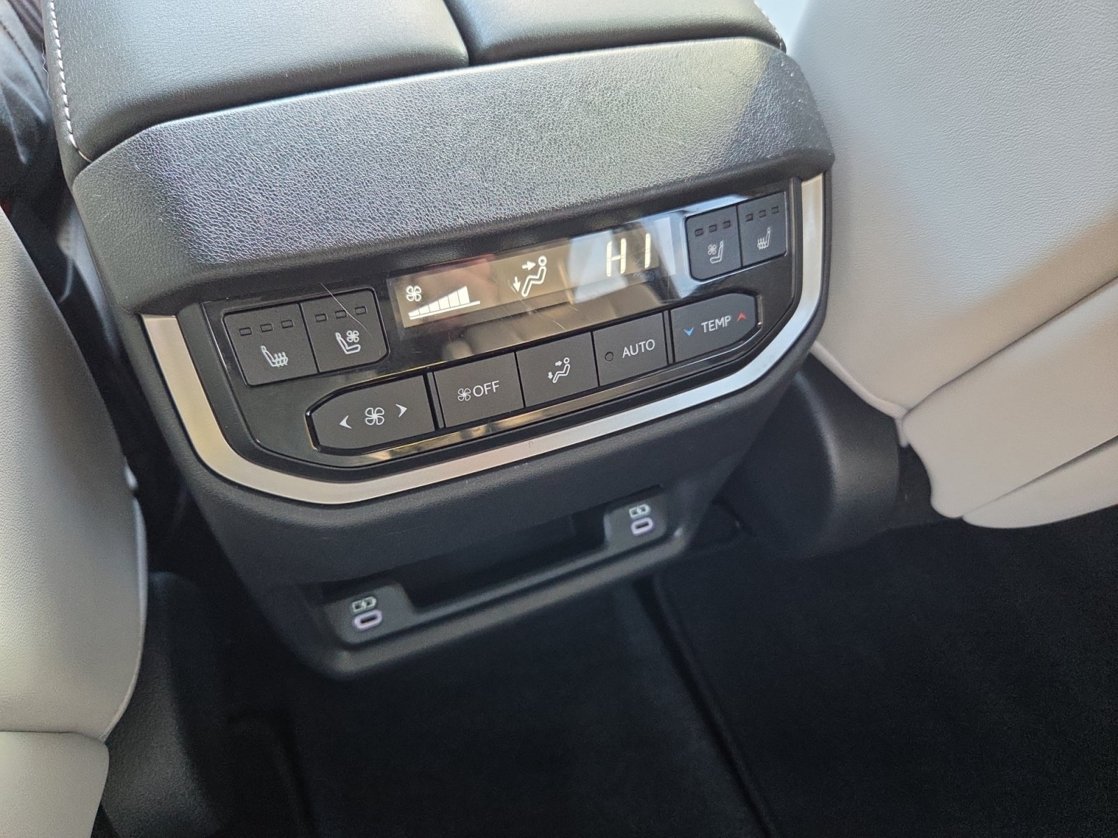 Certified 2026 Lexus TX 350 AWD w/ Technology Package image 32