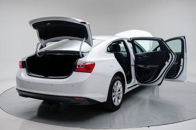 Used 2024 Chevrolet Malibu LT image 25