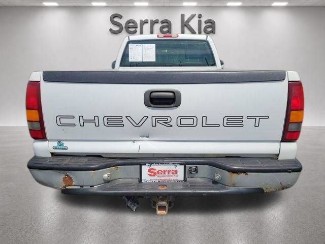 Used 2001 Chevrolet Silverado 1500 4x4 Regular Cab w/ Firm Ride Suspension Pkg image 4