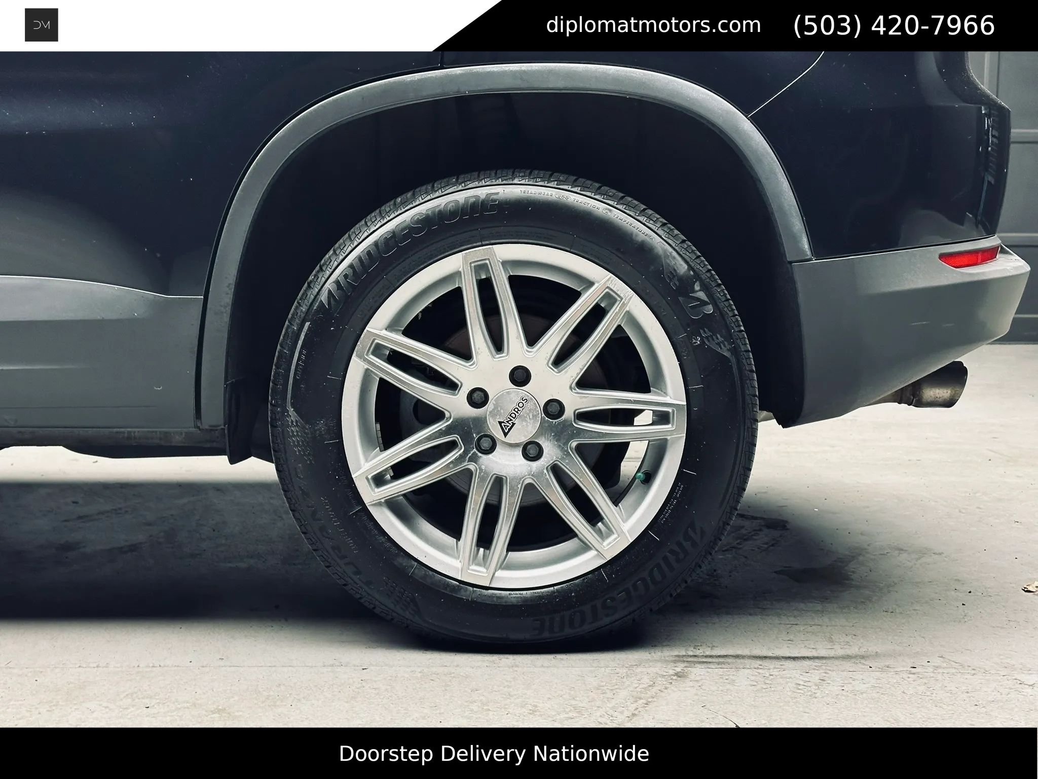Used 2014 Volkswagen Tiguan S FWD image 38