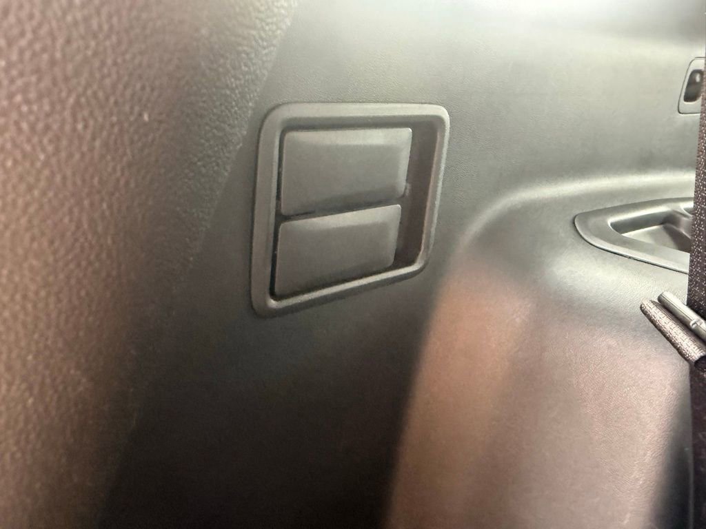 Used 2022 GMC Acadia SLT w/ Elevation Edition AWD/4WD image 44