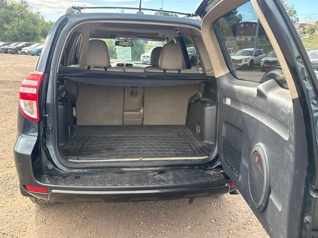 Used 2011 Toyota RAV4 Limited w/ Limited Extra Value Pkg AWD/4WD image 16