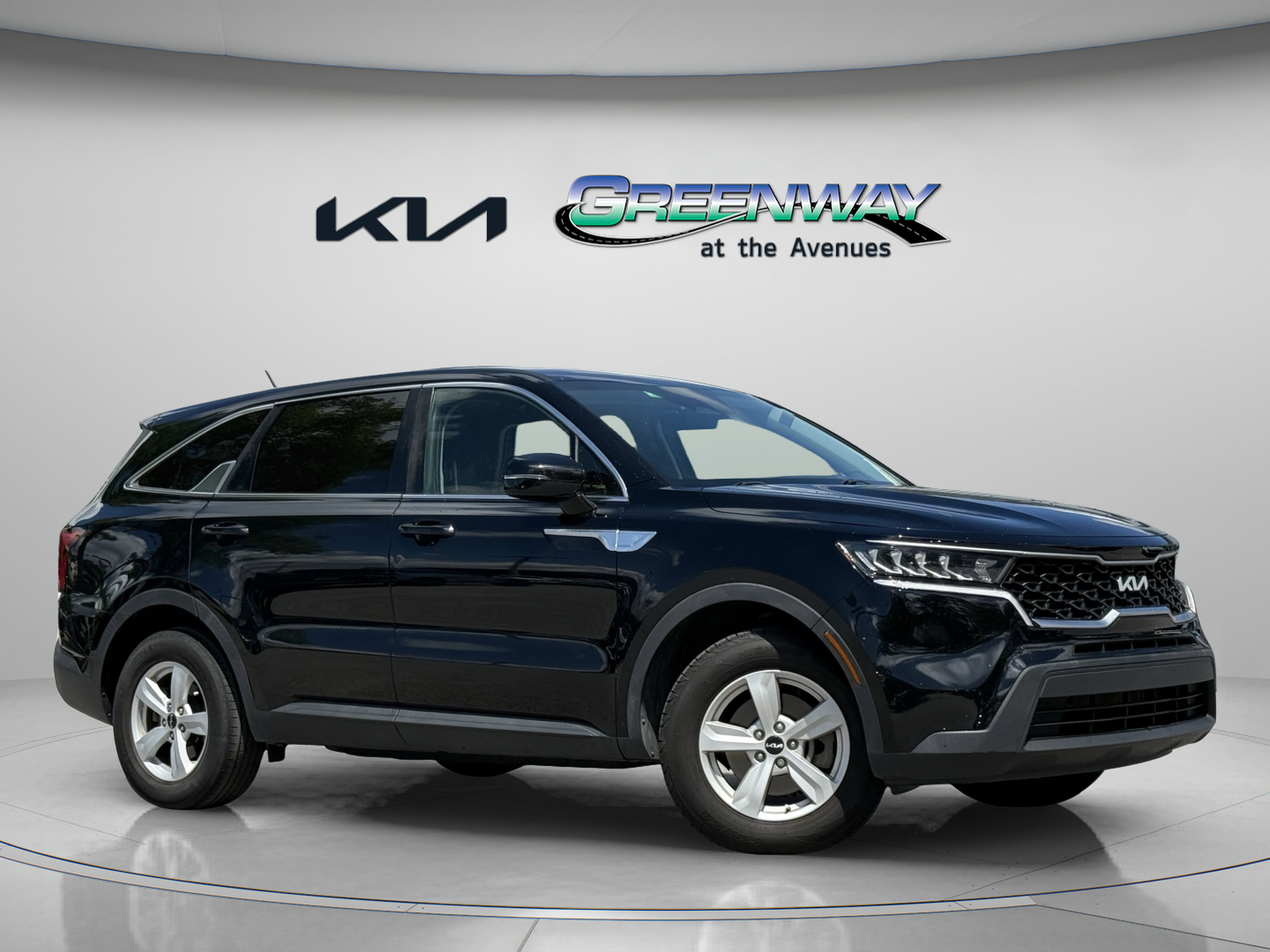 Used 2022 Kia Sorento LX