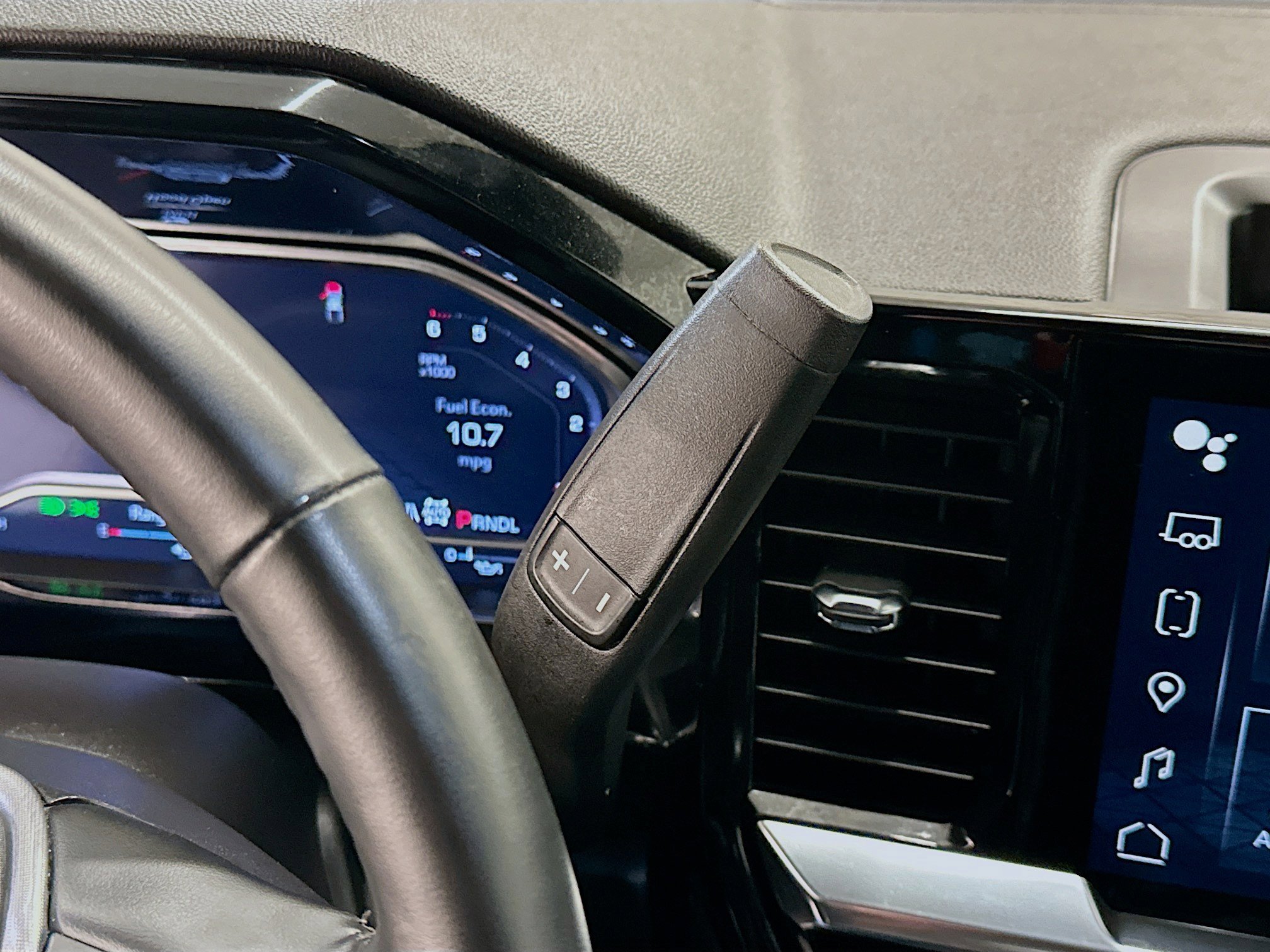 Used 2024 GMC Sierra 1500 Elevation image 25