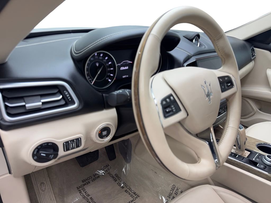 Used 2021 Maserati Ghibli image 50
