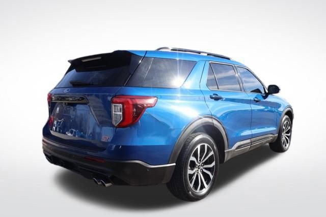 Used 2020 Ford Explorer ST w/ Premium Technology Package image 11