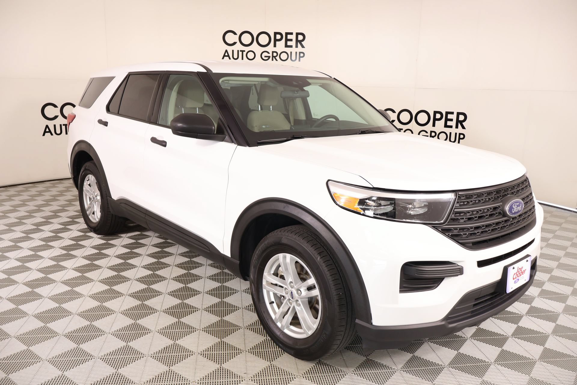 Used 2022 Ford Explorer 4WD image 1