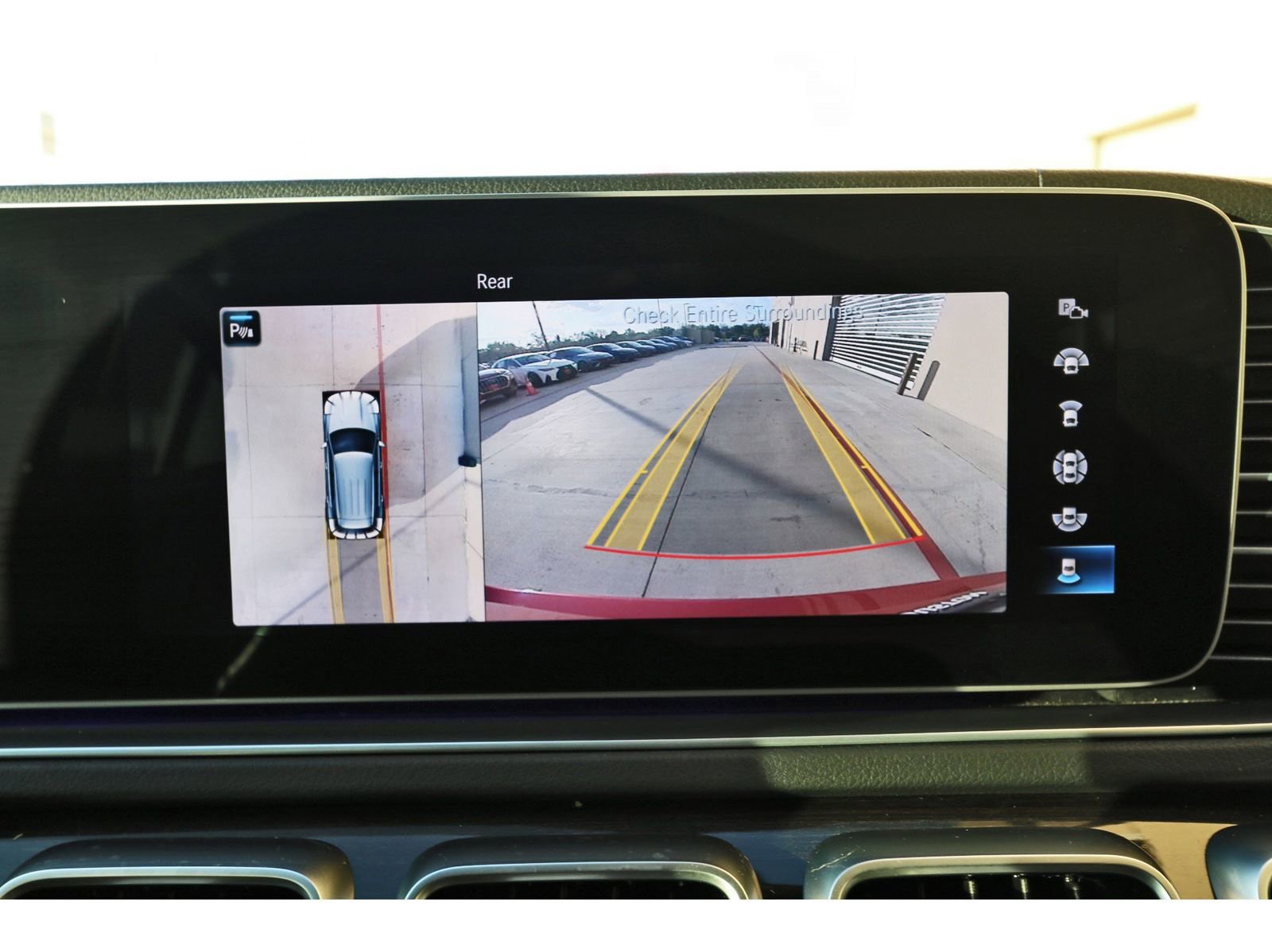 Used 2020 Mercedes-Benz GLE 350 4MATIC image 25