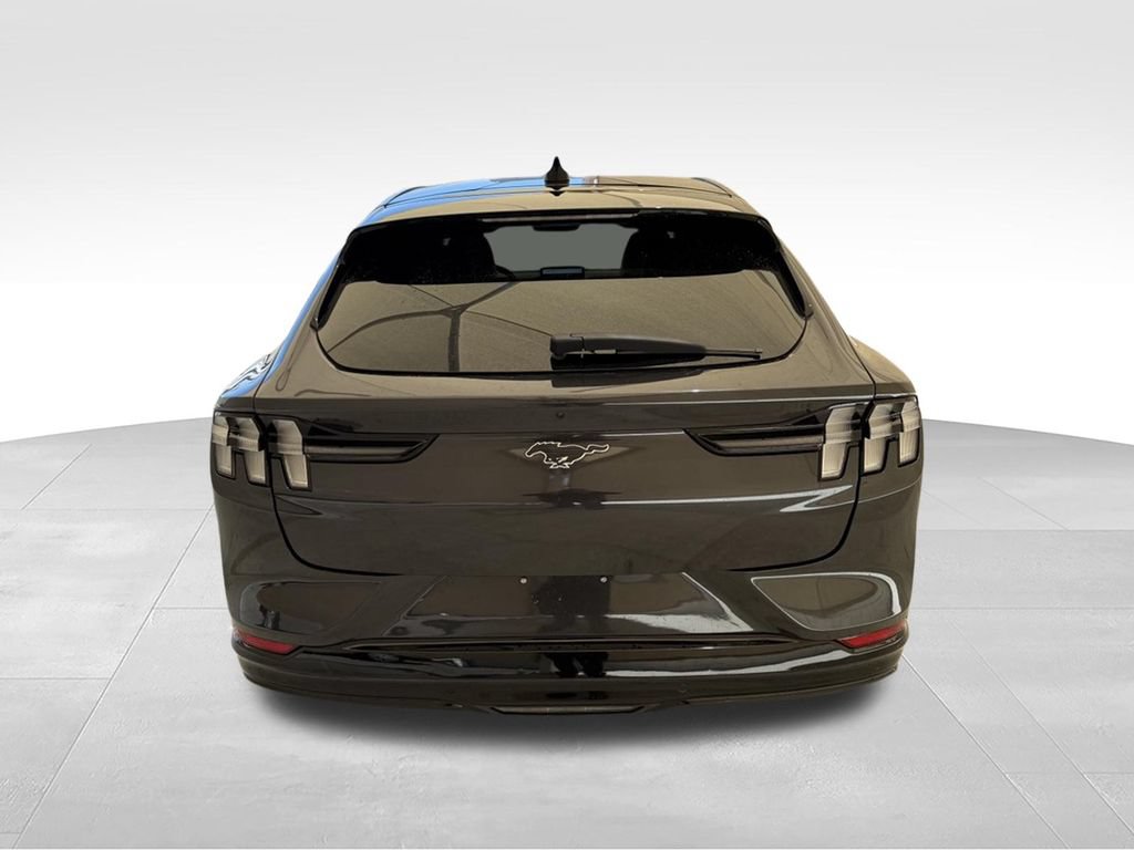 Used 2022 Ford Mustang Mach-E Premium RWD image 7