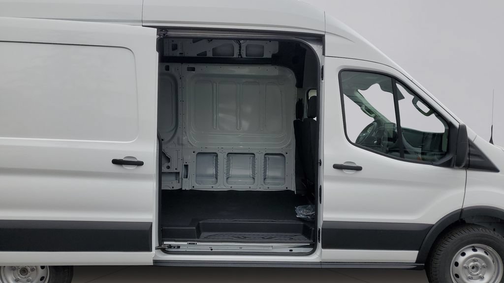 New 2026 Ford Transit 350 148 High Roof Extended RWD image 10