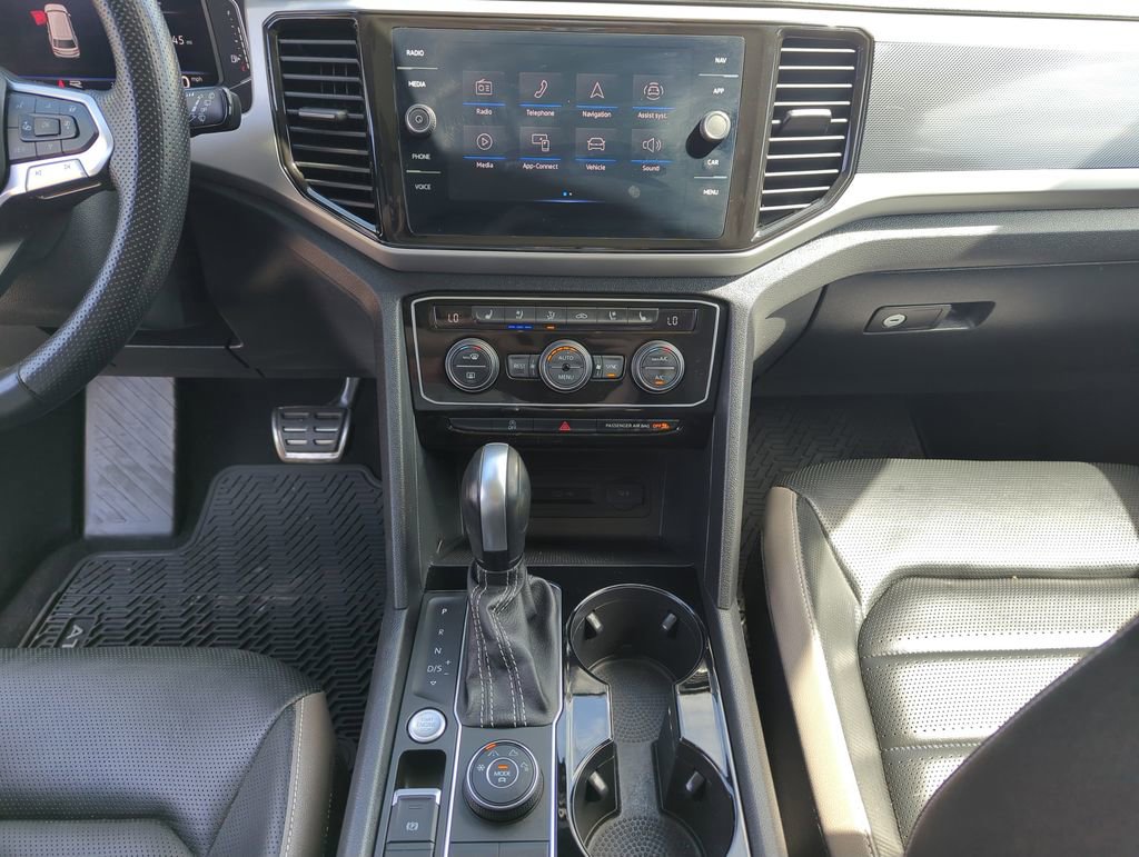 Used 2023 Volkswagen Atlas SEL Premium image 23