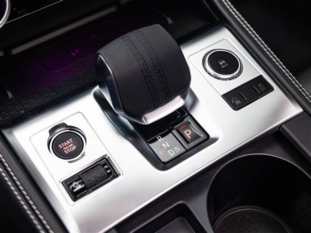 New 2026 Jaguar F-PACE R-Dynamic S AWD/4WD image 28