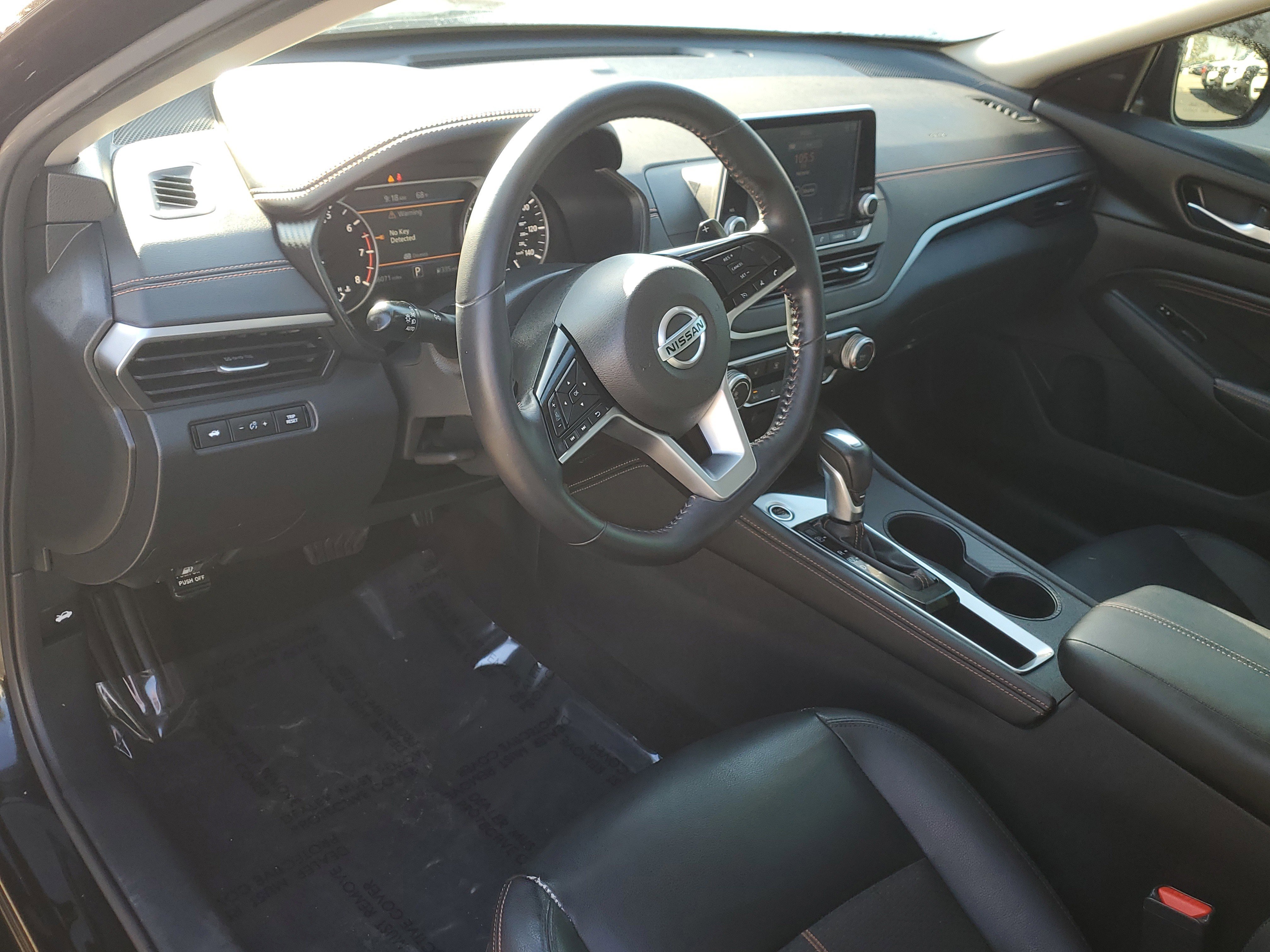 Used 2020 Nissan Altima 2.5 SR w/ Premium Package image 19