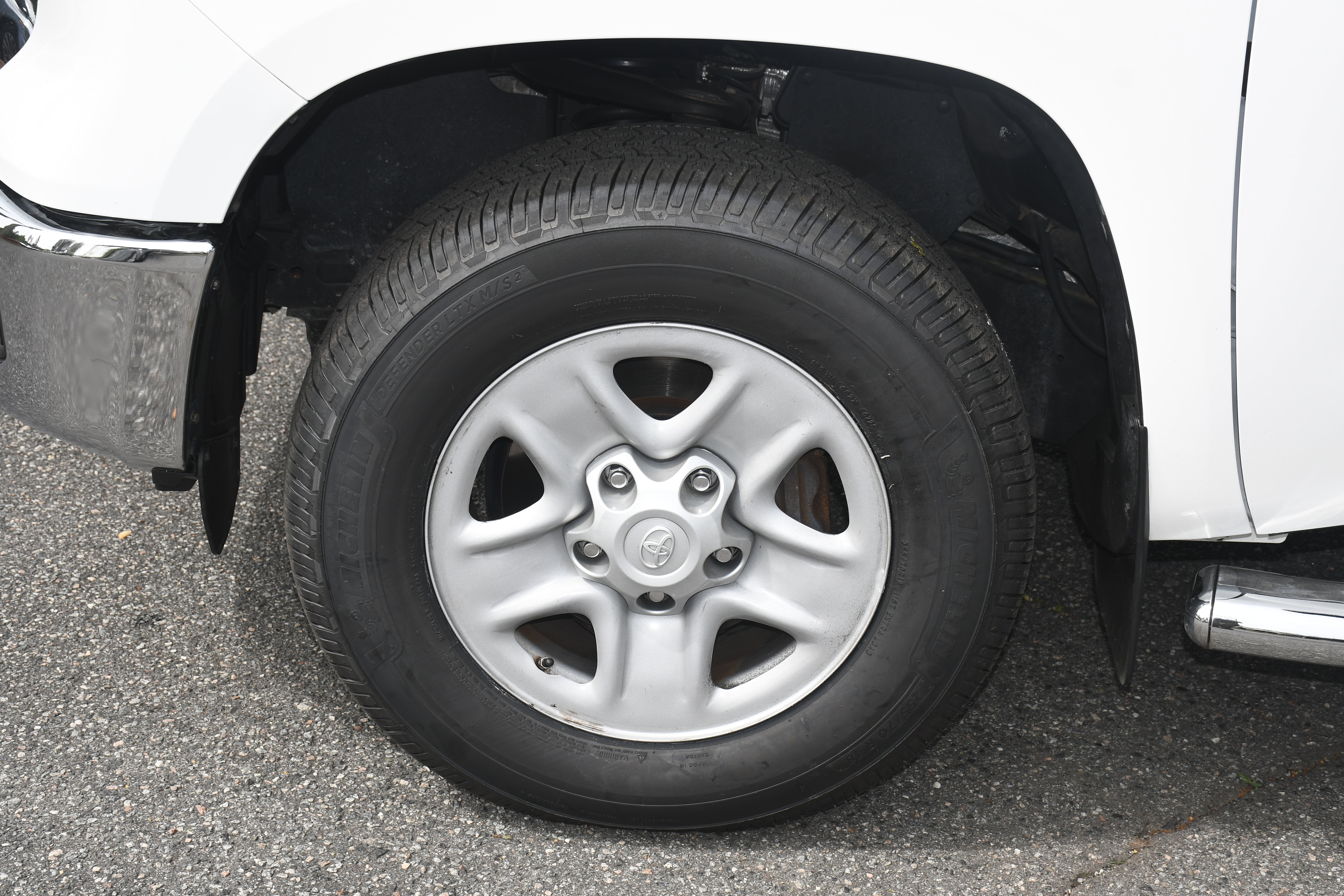 Used 2021 Toyota Tundra SR5 w/ SR5 Upgrade Package RWD image 19