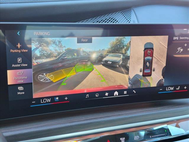 Certified 2023 BMW i7 xDrive60 AWD/4WD image 13