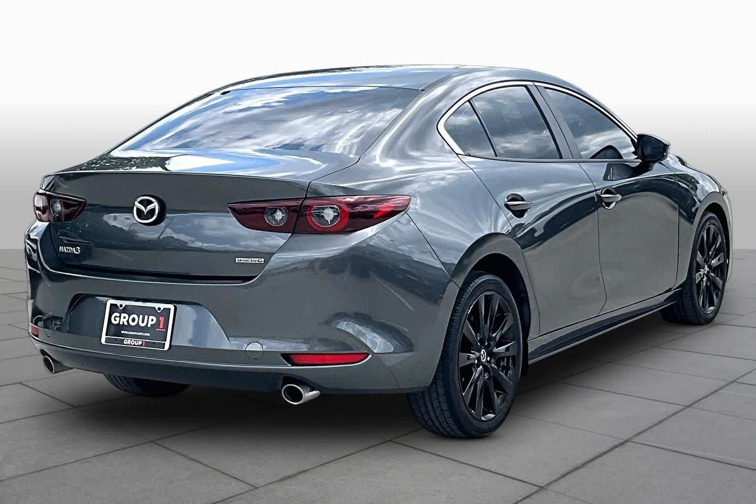 Used 2025 MAZDA MAZDA3 s FWD image 12