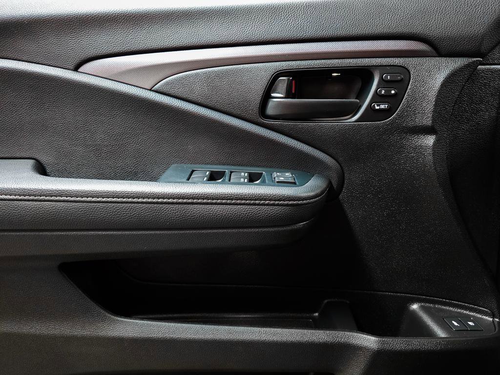 Used 2023 Honda Passport TrailSport image 20