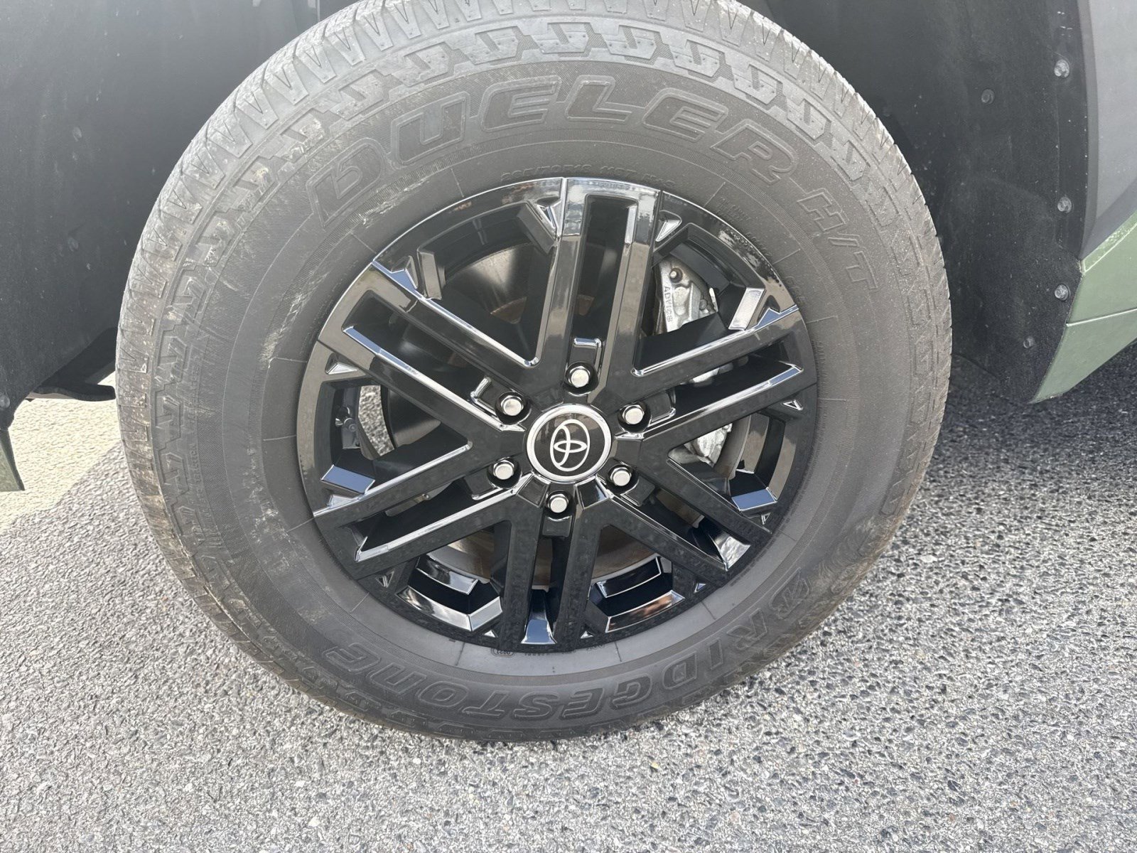 Used 2023 Toyota Tundra SR5 w/ SR5 Premium Package image 12