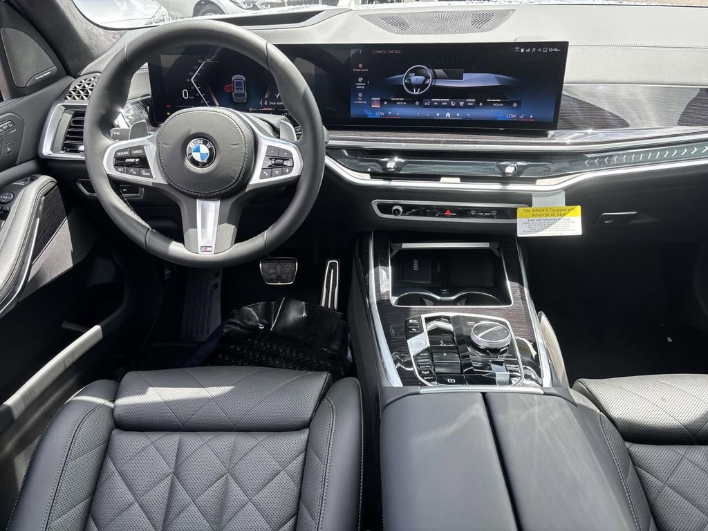 New 2026 BMW X7 xDrive40i w/ M Sport Package image 28