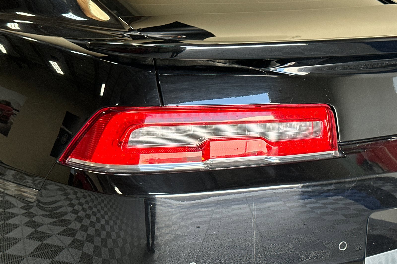 Used 2015 Chevrolet Camaro SS image 42