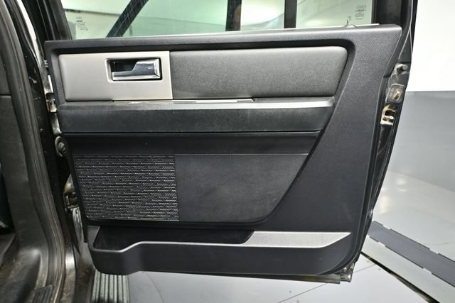 Used 2016 Ford Expedition EL XLT AWD/4WD image 40
