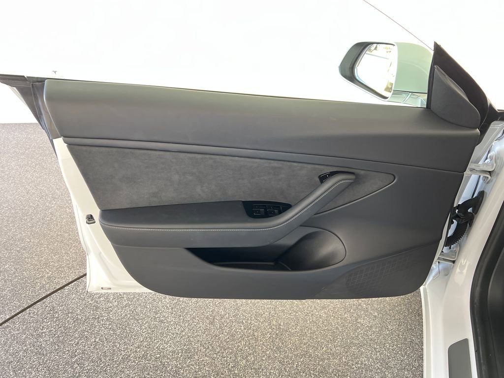 Used 2020 Tesla Model 3 Long Range image 12