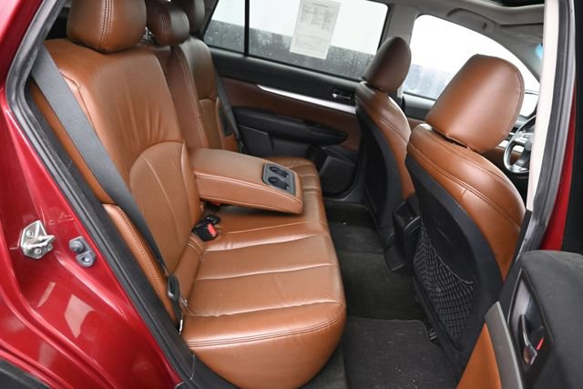 Used 2013 Subaru Outback 2.5i Premium AWD/4WD image 6
