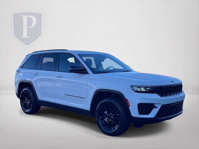 Certified 2024 Jeep Grand Cherokee Altitude image 1