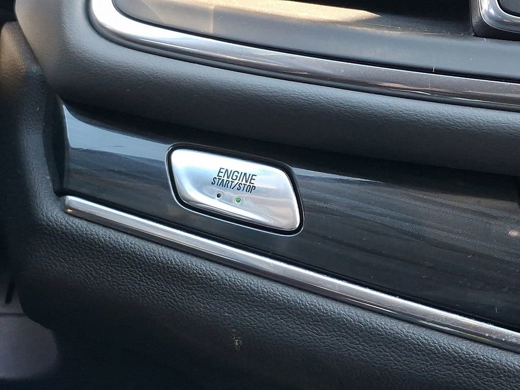 Certified 2020 Buick Enclave Preferred w/ LPO, Floor Liner Package image 20