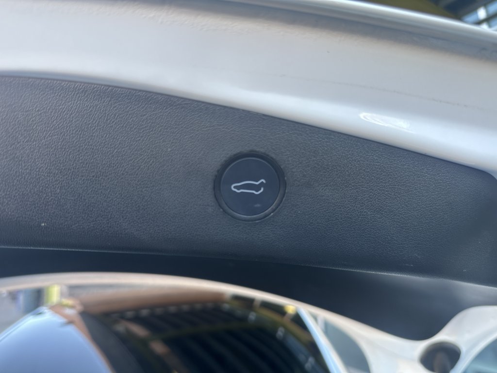 Used 2022 Tesla Model 3 RWD image 34