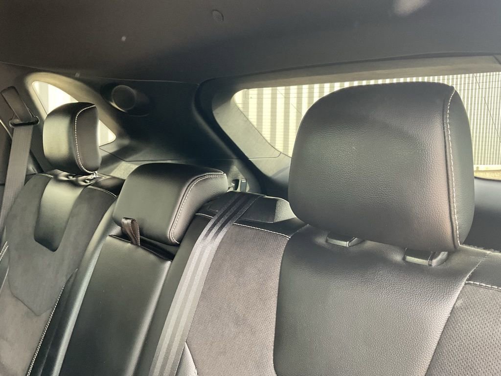 Used 2022 Ford Edge ST image 18