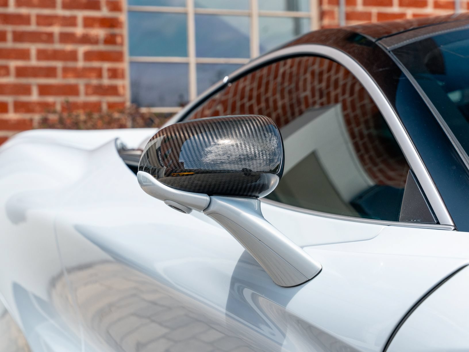 Used 2018 McLaren 720S Luxury RWD image 35