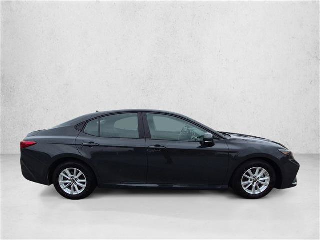 Used 2025 Toyota Camry LE FWD image 4