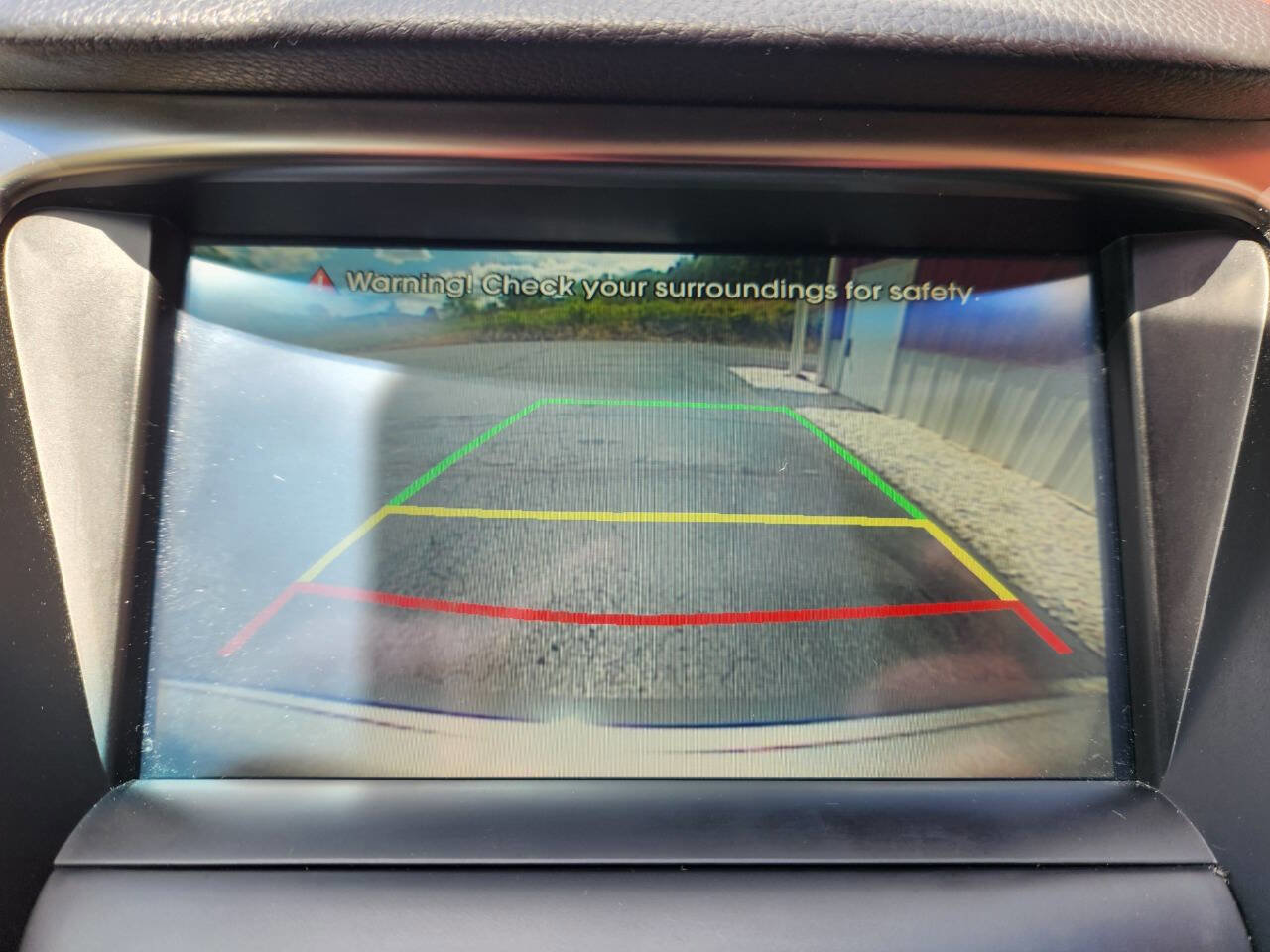 Used 2014 Hyundai Azera Limited w/ Option Group 02 FWD image 23