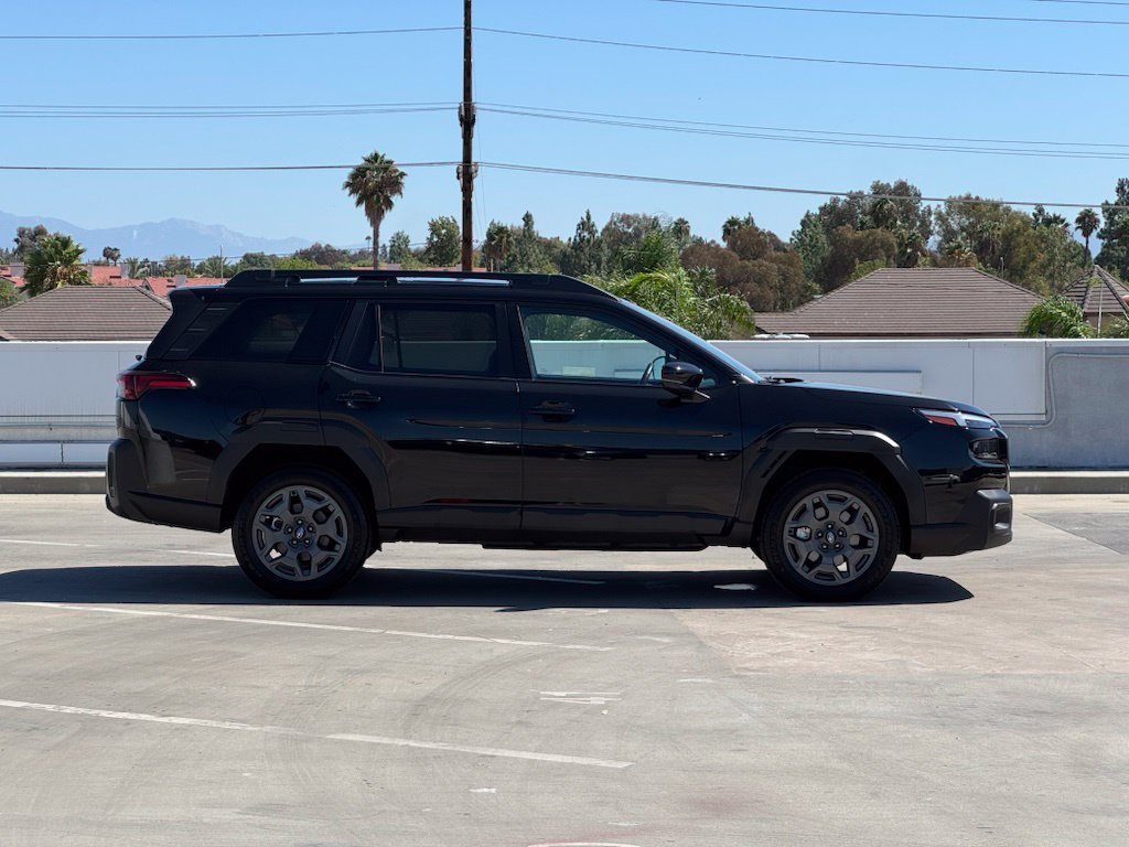 Certified 2026 Subaru Outback Premium AWD/4WD image 31