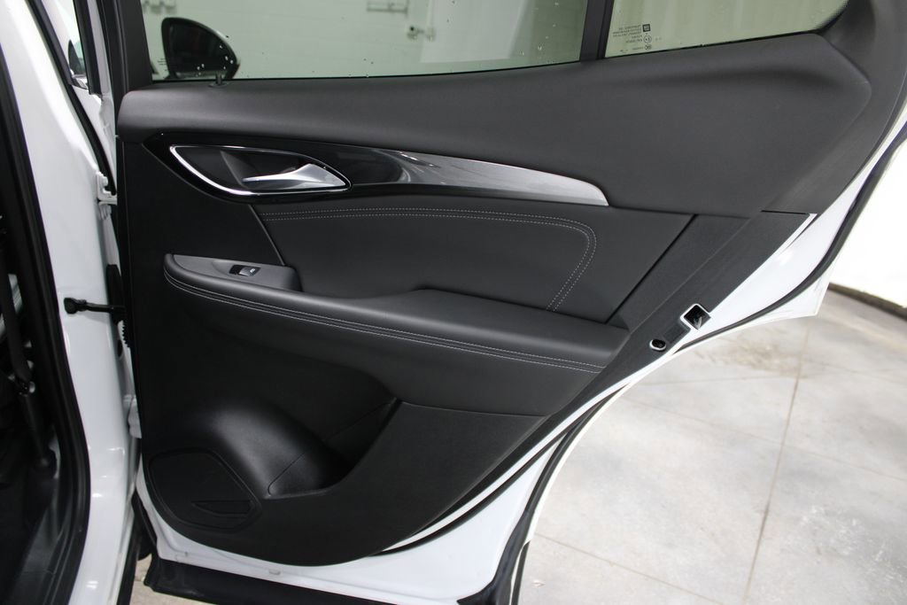 Used 2024 Buick Envision Preferred image 27