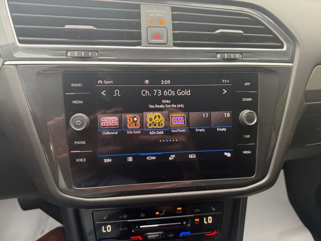 Used 2024 Volkswagen Tiguan Wolfsburg Edition AWD/4WD image 28