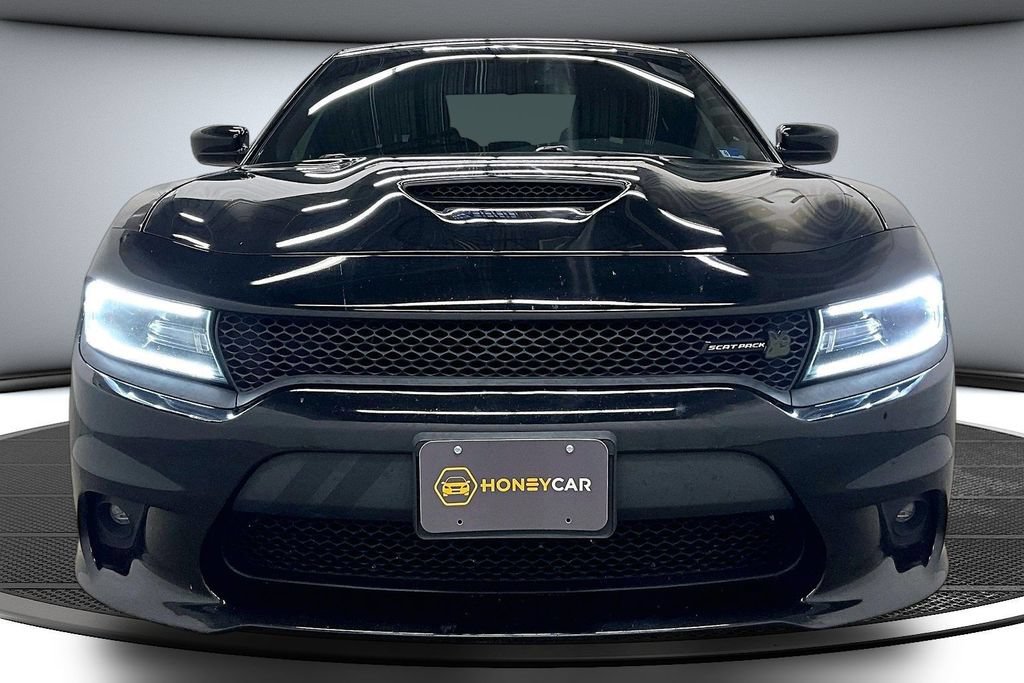 Used 2018 Dodge Charger R/T Scat Pack RWD image 2