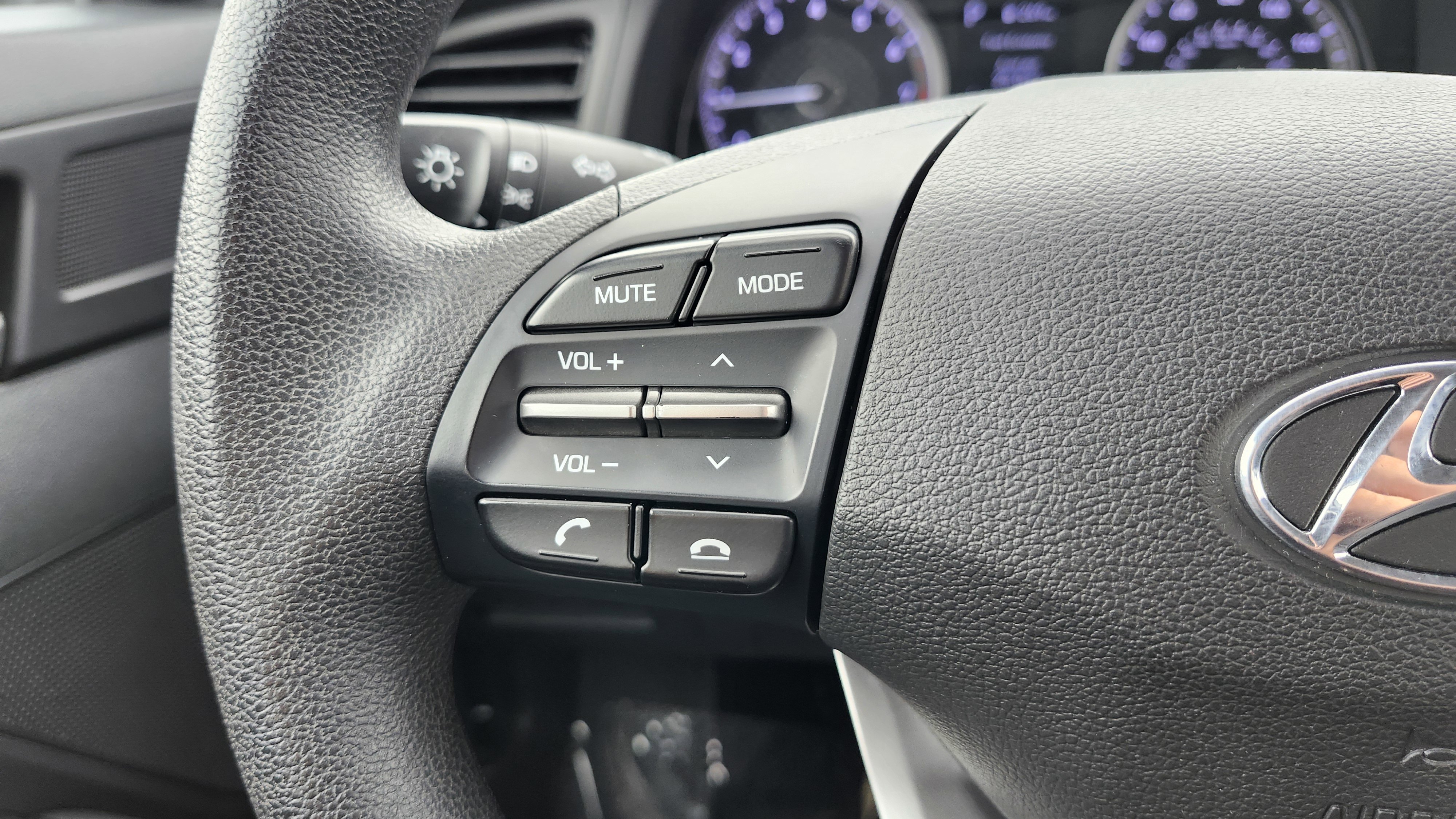 Used 2020 Hyundai Elantra SE w/ Cargo Package (C1) image 31