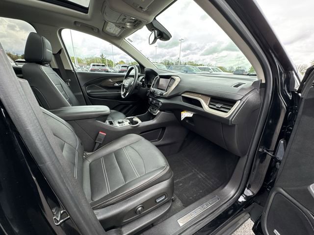 Used 2023 GMC Terrain Denali w/ Black Diamond Edition AWD/4WD image 30